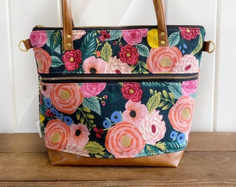 Small tote in rifle paper co Juliet rose canvas