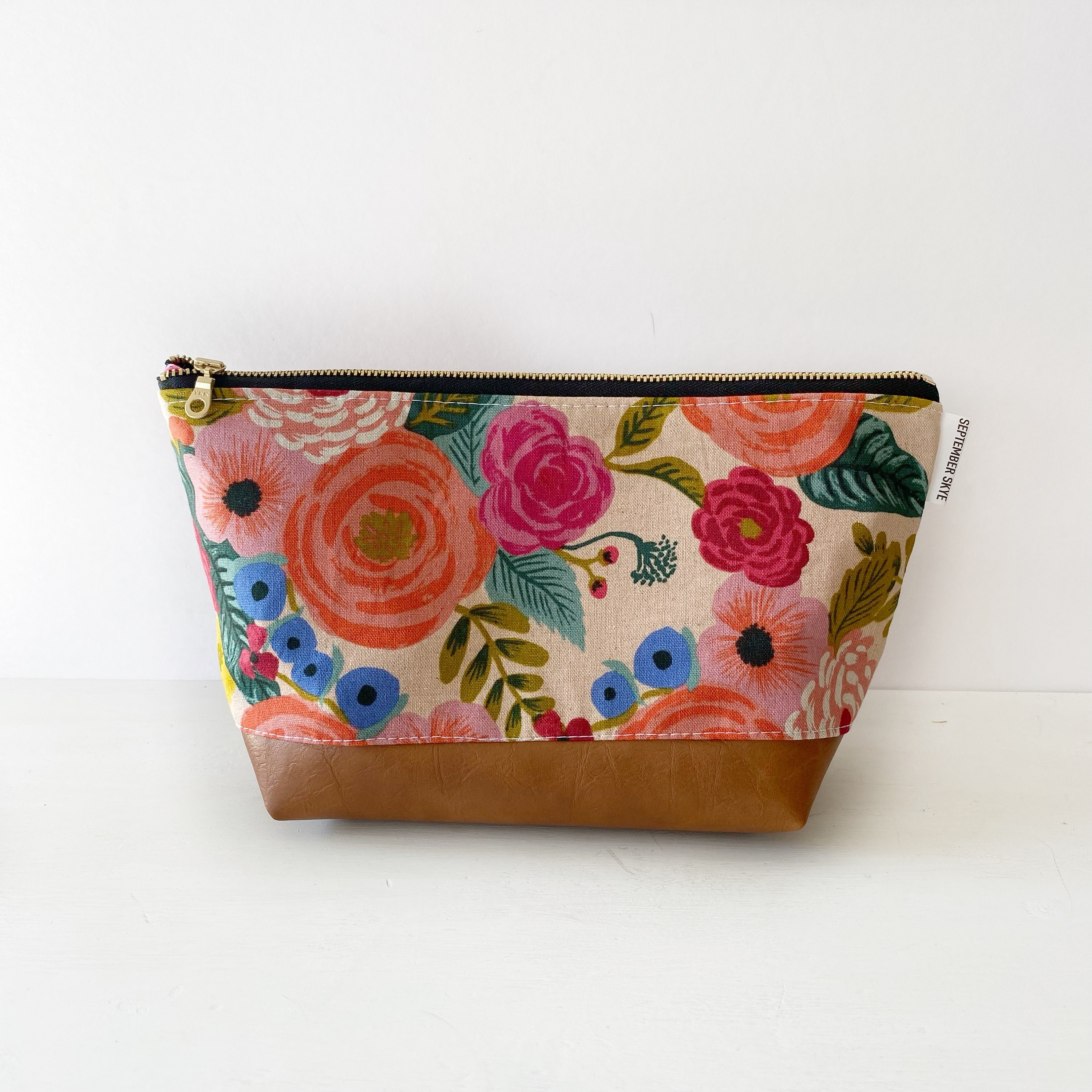 Her lip to ♡ Juliet Vanity Bag Juliet Vanity Bag