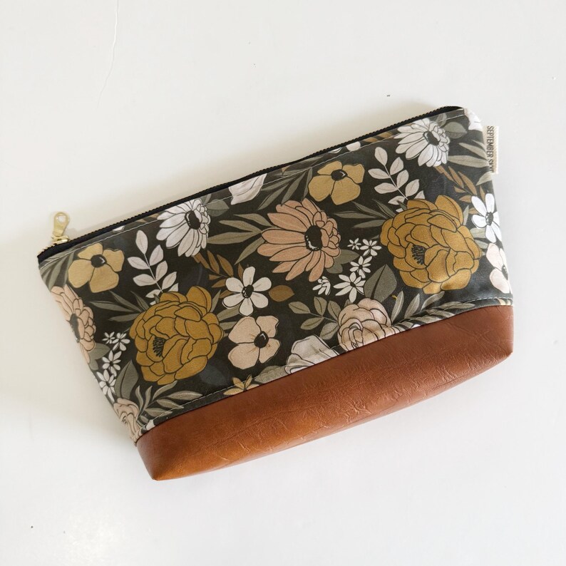 SeptemberSkye Makeup Bag - Thumbnail 3