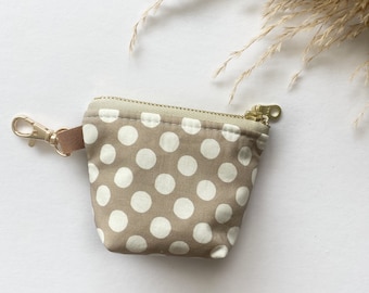 Itty bitty pouch with keychain linen polka dot