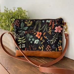 Small crossbody bag in rifle paper black floral image 2