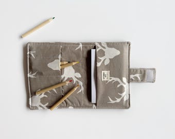 Crayon wallet in gray deer silhouette / roadtrip activity/ valentines gift / travel / party favors / birthday gift