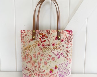 Simple tote in pink meadow canvas floral - beach bag - canvas tote - aesthetic bags - handmade bag - gifts for her