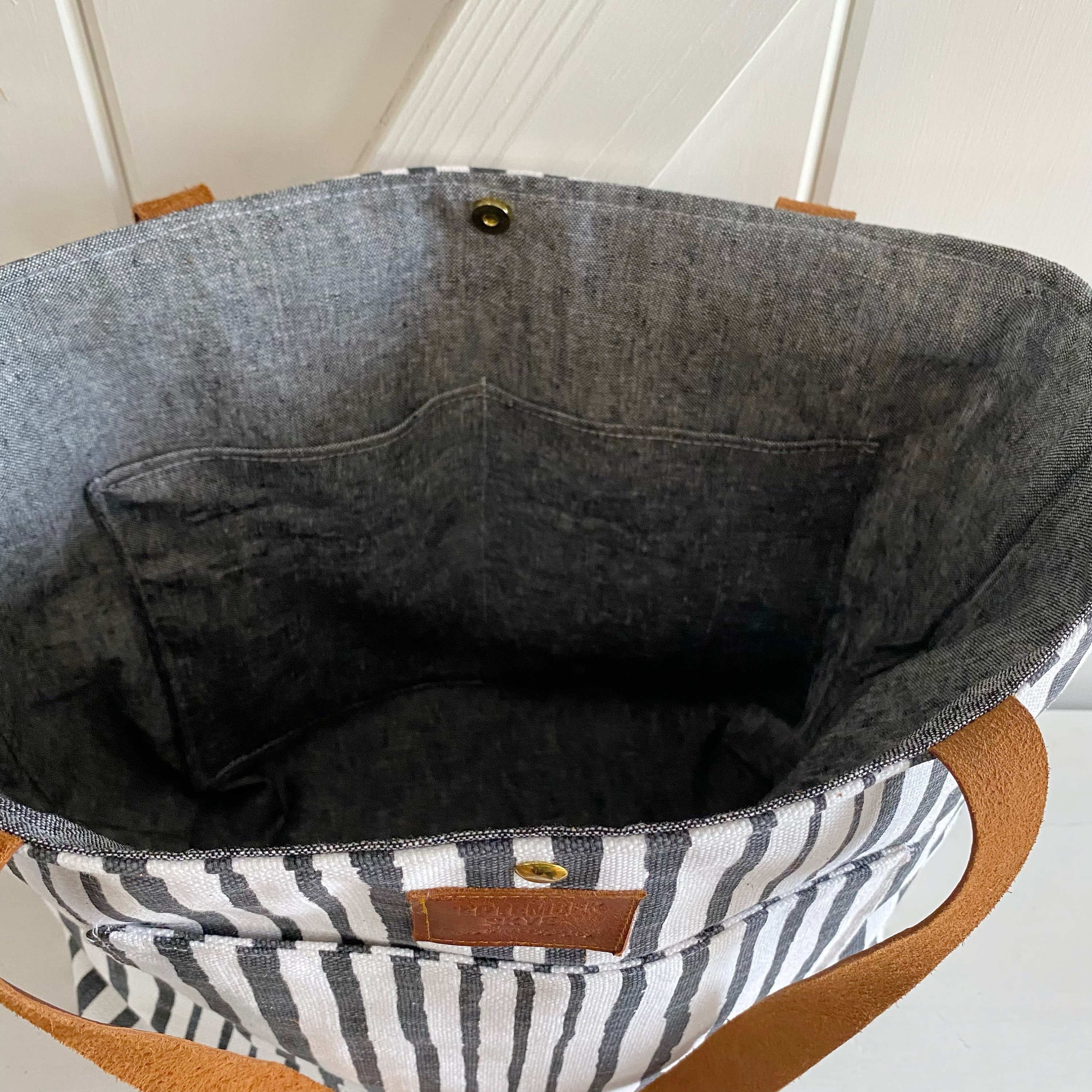 Heavyweight Gray and White Stripe Sketch Chubby Tote Bag