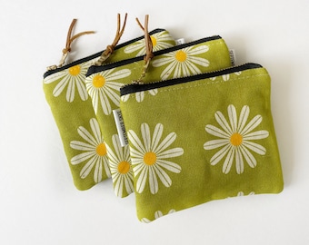Olive green daisy square mini pouch