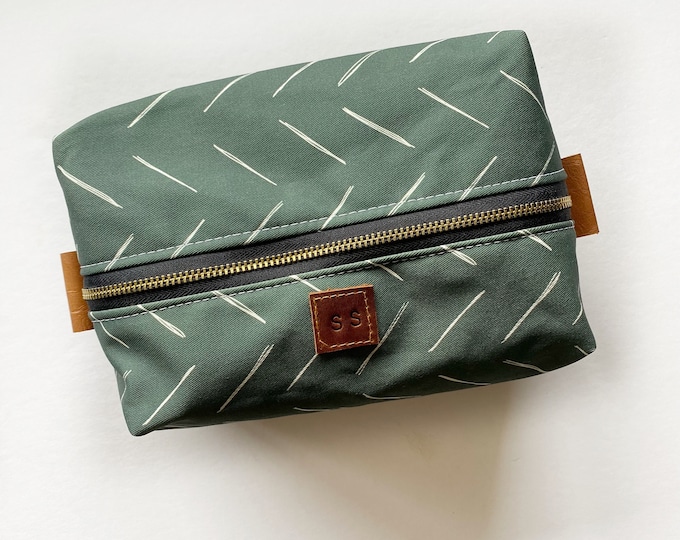 Duck green chevron boxy makeup bag - vanity bag - gift for her - bridesmaid gifts