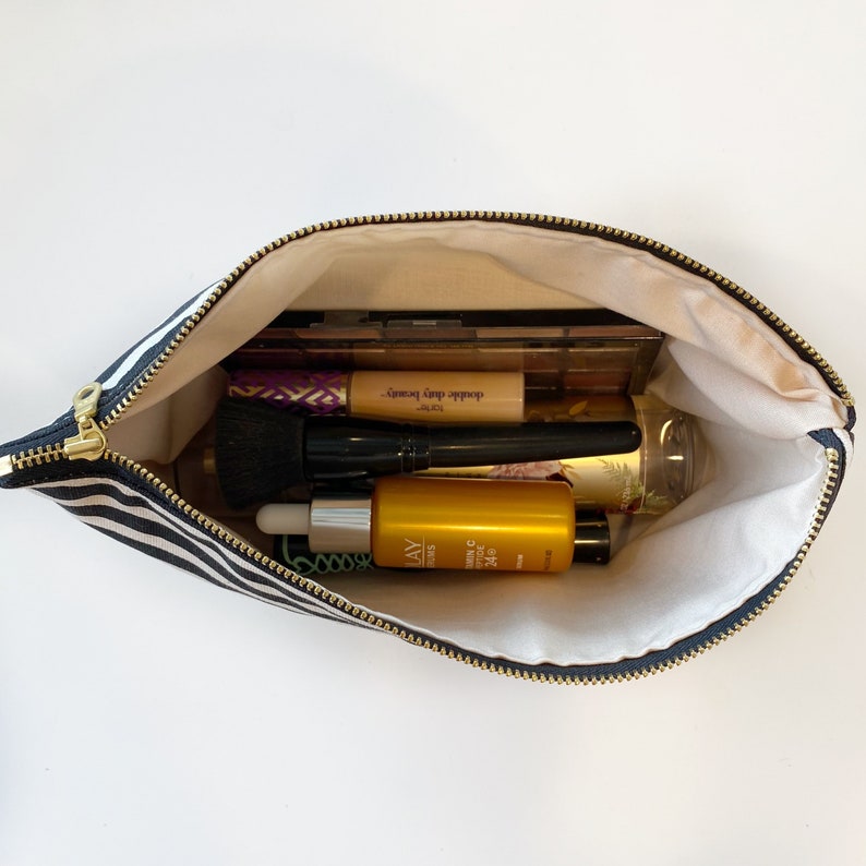 SeptemberSkye Makeup Bag - Thumbnail 4