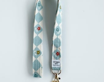 Lanyard / ID Badge / diamond checker Daisy
