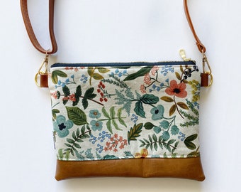 Small crossbody bag in rifle paper linen floral