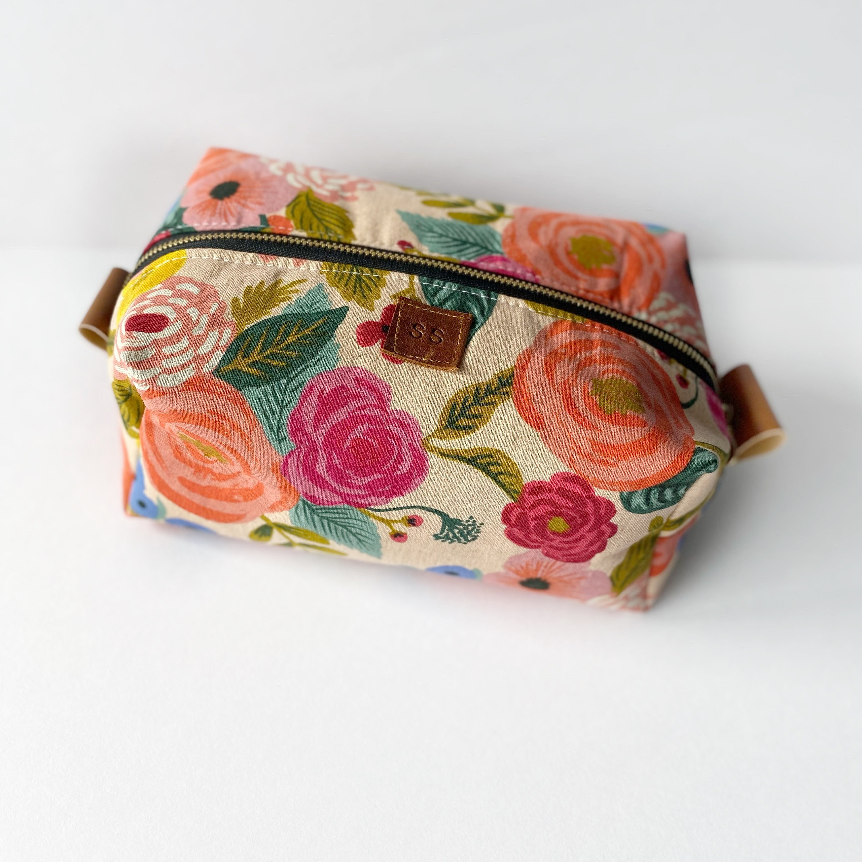 Boxy Makeup Bag in Rifle Paper Juliet Rose Cream - Vanity