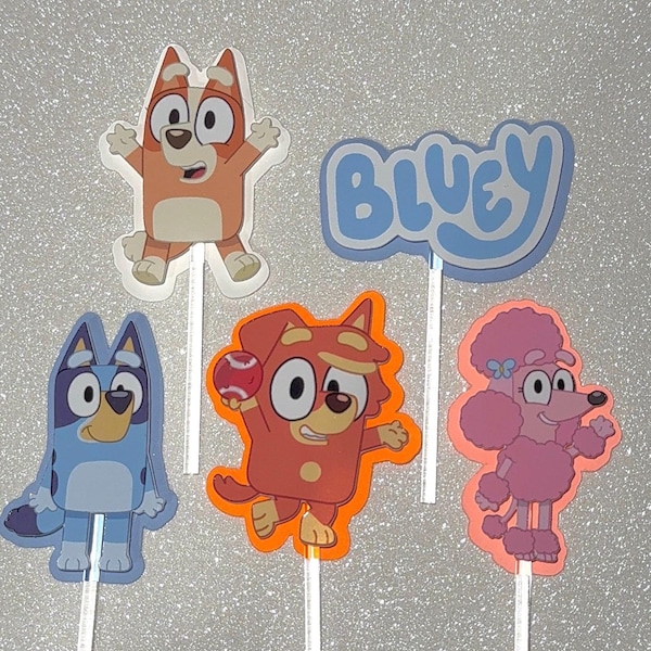 25 Bluey character cupcake toppers
