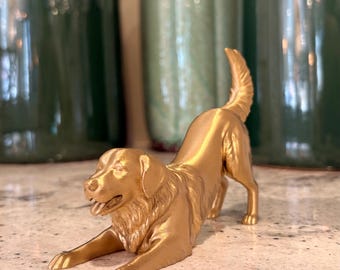 Playful Golden Retriever Figurine |  Modern Dog Statue | Home Decor | Gift for Dog Lovers