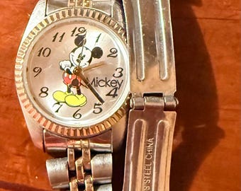 Disney Two-Tone Damen Armbanduhr