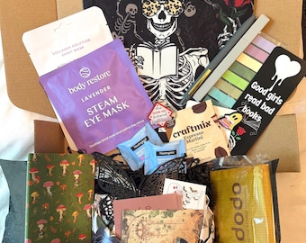 Caja de libros para citas a ciegas / Paquete de libros con tropos moralmente ambiguos (1-3 libros)