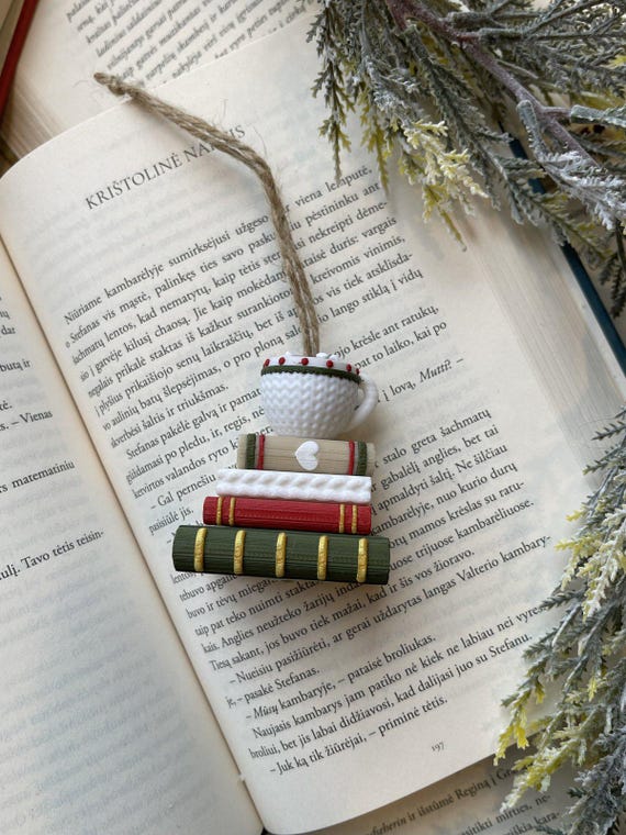 Book Lover Ornament • Cozy Mug & Books Decoration • Christmas Bookstack Ornament • Reader Gift • Bookish Holiday Decor • 3D Printed Ornament