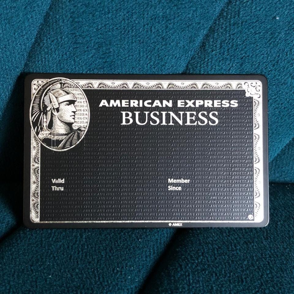 American Express ベルティブラック合成皮革 ファイル A4対応 お値段 American Express ベルティブラック合成皮革 ファイル A4対応
