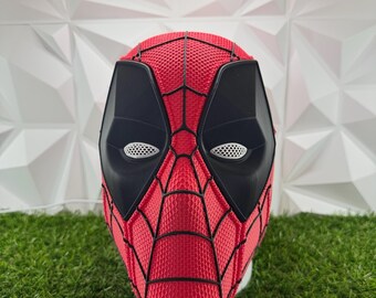 Spider-Man x DeadPool Mask Magnets