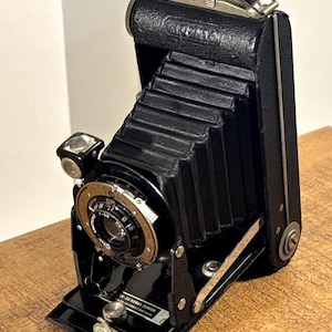 Appareil Photo Ancien à Soufflet Stella (Kodak) – Vintage