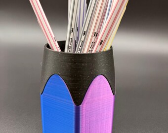 3D-printed pencil holder "Colored Pencil" - multicolored, modern, handmade - perfect for office, school & desk