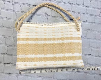 Vtg Rag Rug Woven Bucket Basket Purse Handbag Tote White Yellow Carpet Chic