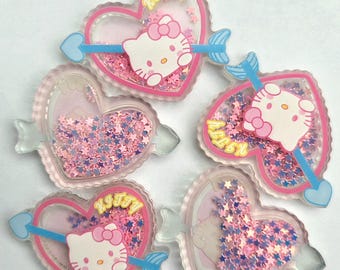 Hello Kitty Heart Shaker Charms – Set of 5