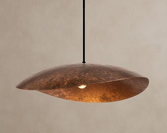 Lámpara colgante de cobre patinado hecha a mano: iluminación rústica moderna de cúpula