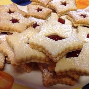 Linzer Shortbread Cookies