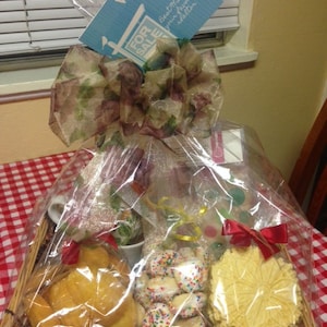 Makler Haus schließen Cookie Geschenkkorb
