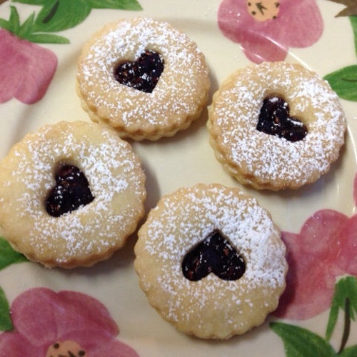 Valentine Heart Rasberry Linzer Cookies - Etsy