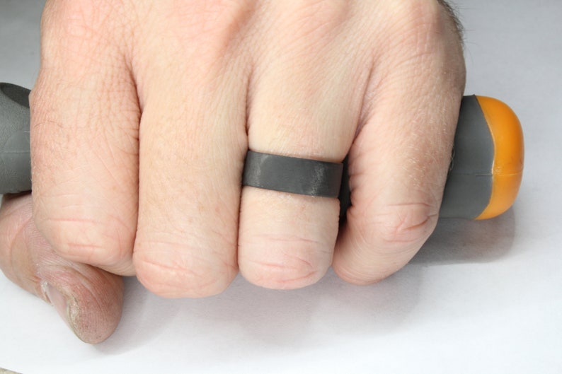 Pure Carbon Fiber Ring Unidirectional Pattern, Matte Finish image 9