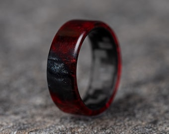 Midnight Resin Ring with Pure Carbon Fiber Core