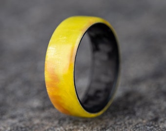 Sunburst Resin Ring met Pure Carbon Fiber Core