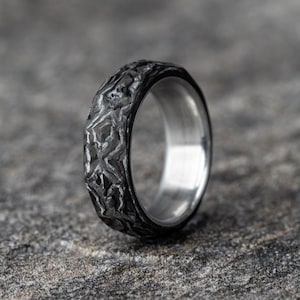 Damascus Style Carbon Fiber Ring with Aluminum Core