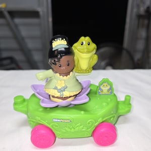 Fisher Price Little People Disney Princess Parade Pals Float with Tiana