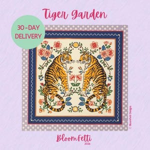 Puede incluir: Textil cuadrado con dos tigres simétricos con rayas naranjas y negras, rodeados de motivos florales en rojo, naranja y azul. El texto "Tiger Garden" está en la parte superior y "BloomFetti" en la inferior.