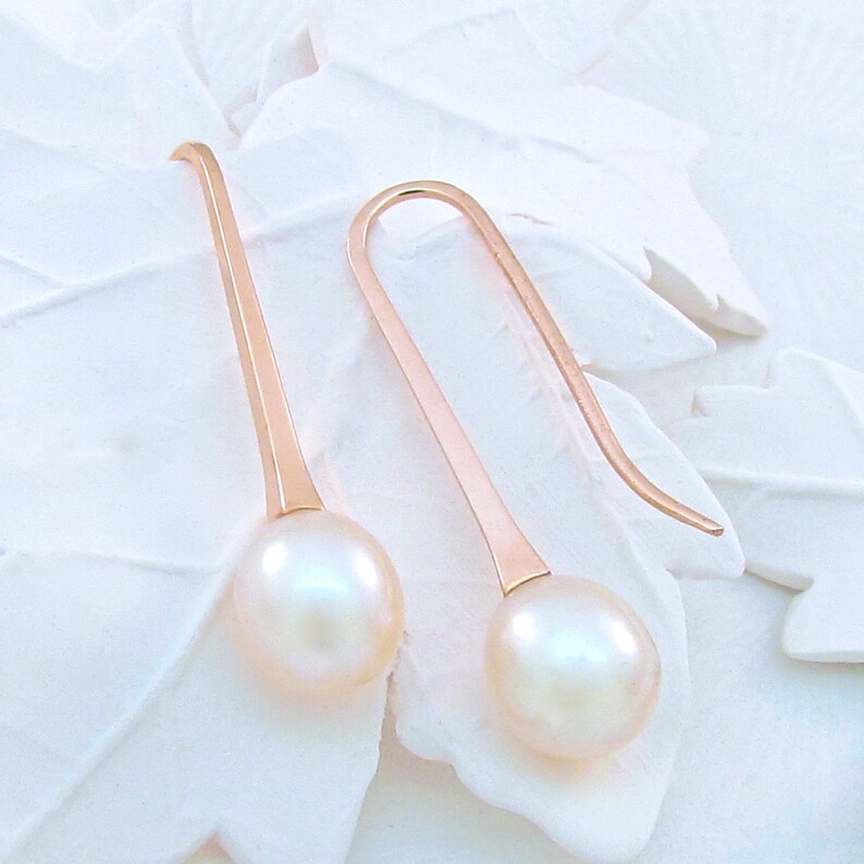 Rose Gold and White Freshwater Pearl Medium Drop Earrings image 2