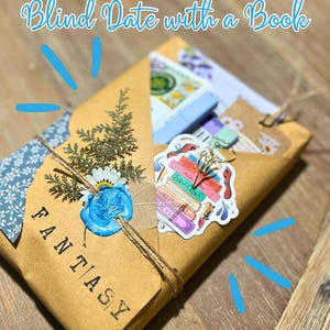 Deluxe Fantasy Romantasy Blind Date Book Set, Personalized Bookish Lover Gift