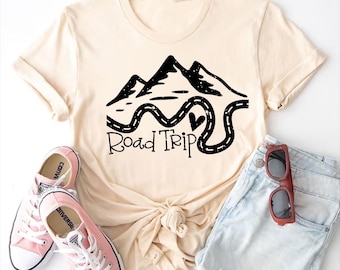 Camiseta de viaje por carretera: Aventura en un recorrido panorámico por la montaña, pasión por viajar
