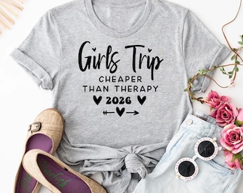 Camiseta para viaje de chicas: Más barato que la terapia 2026. Divertida camiseta para mejores amigas.
