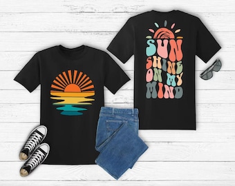 Camiseta Retro Sunset: Sunshine On My Mind Boho Summer Beach Vibes