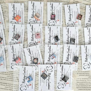 Personalisierte Mini Buch Halskette