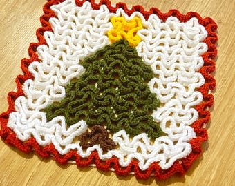 Handmade Crochet Christmas Placemat – Festive Holiday Table Decor, Winter Home Decoration, Gift