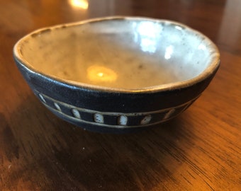 Ceramic bowl, hand built