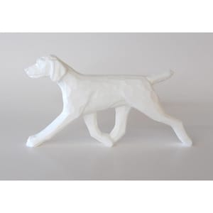Adorno DIG (perro en movimiento) para pintar, de Braco Alemán de Pelo Corto (sin pintar)