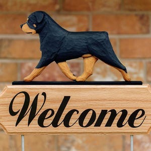 Rottweiler  Welcome Stake Sign - Multiple Colors Available