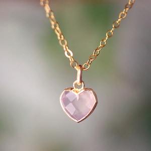 Pink quartz heart necklace clearance