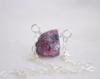 Raw Ruby Necklace in Sterling Silver or 14k Gold Filled - July Birthstone Jewelry - Minimalist Red Ruby Pendant - Anniversary Gift for Her