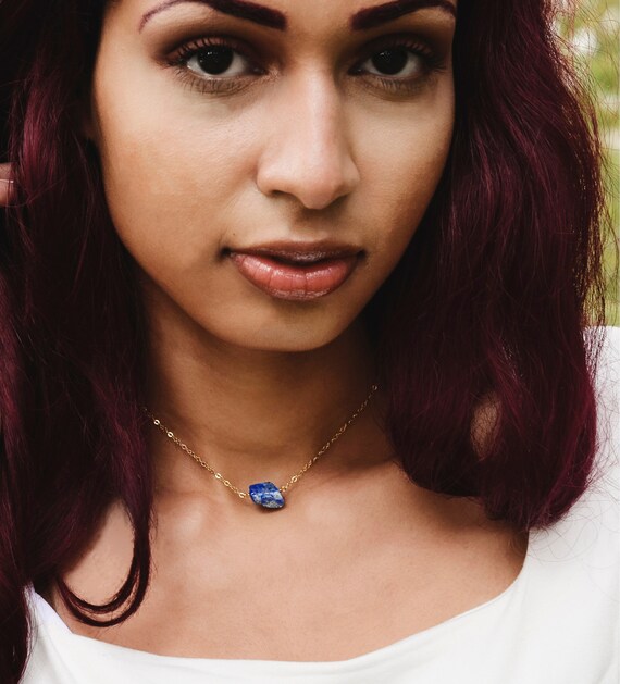 Collier Rémy Dis En Métal Et Lapis-lazuli - Occasion Très Bon état, Couleur Argenté Et Bleu, Thème été