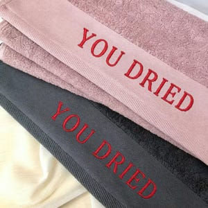 Juego de toallas de Elden Ring hechas a mano, inspiradas en Dark Souls: Bloodborne.