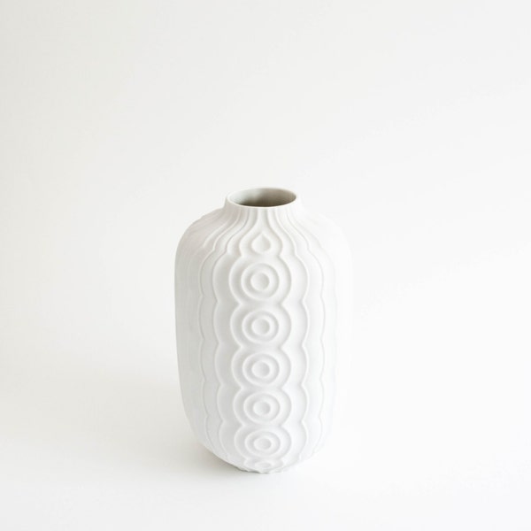 Mid Century Modern Matte White Porcelain Vase // Vintage Home Decor // Heinrich West Germany